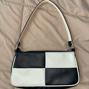 Black and white mini shoulder bag